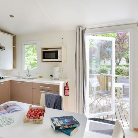 Stacaravan 4 personen - Stacaravan 34m² / 2 kamers - Terras (aangepast voor personen met beperkte mobiliteit) Vue Loire 4 pers