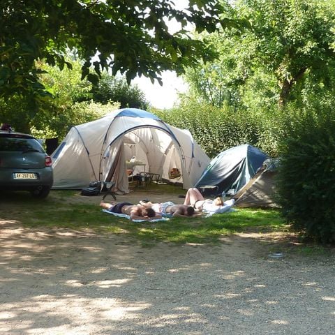 PARCELA - Paquete para 1 vehículo, sin electricidad