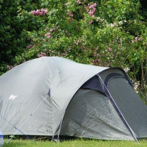 STAANPLAATS - Pakket voor 1 voertuig, zonder elektriciteit