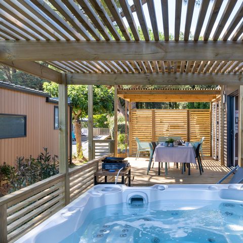 CASA MOBILE 6 persone - ESCLUSIVA Jacuzzi con 3 camere da letto e suite padronale