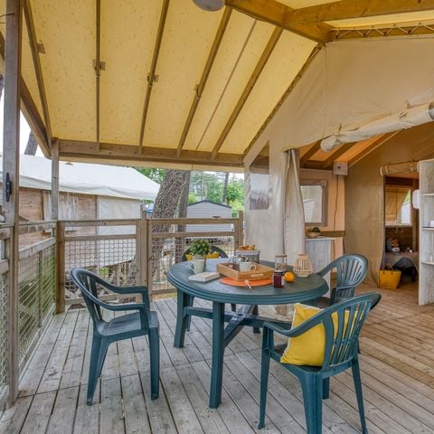 TENTE TOILE ET BOIS 4 personnes - INSOLITE CONFORT LODGE (sans sanitaires)