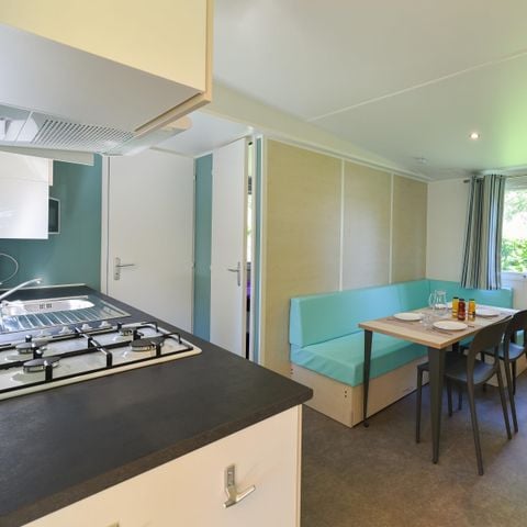 MOBILHOME 4 personnes - Mobil-home Caélia Standard 27m² (2 chambres) + terrasse couverte / Zone piétonne 4 pers
