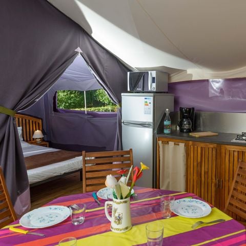 TENTE TOILE ET BOIS 5 personnes - Freeflower Confort 37m² (2 chambres) + terrasse couverte 13m² - sans sanitaires - 5 pers