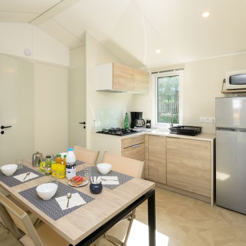 Mobilheim 4 Personen - Mobilheim Yvain Confort 27m² (2 Zimmer) + überdachte Terrasse + TV / Fußgängerzone 4 Pers.