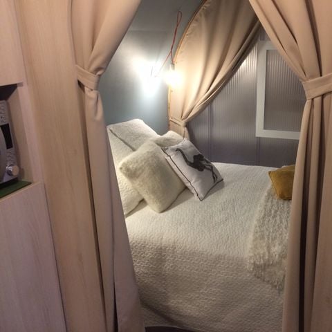 Tente en toile et en bois 4 personnes - Chalet tente Crevette