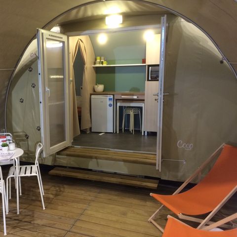 Tente en toile et en bois 4 personnes - Chalet tente Crevette