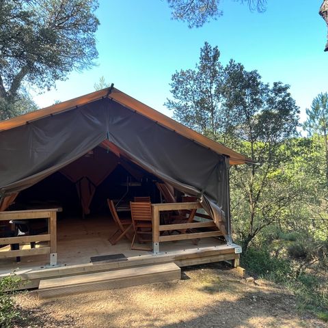 TENDA IN TELA E LEGNO 5 persone - Victoria Lodge (senza servizi igienici, acqua o riscaldamento)