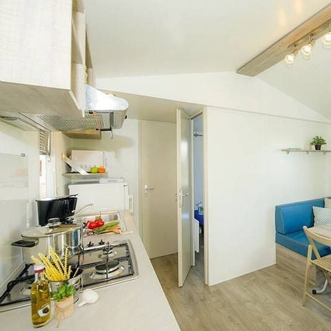 Mobilheim 4 Personen - Classic | 2 Schlafz. | 4 Pers. | Erhöhte Terrasse | Klimaanlage