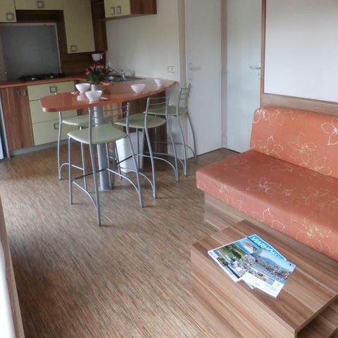Stacaravan 6 personen - Klassieke stacaravan met 3 slaapkamers