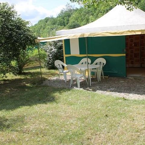 CHALET 5 personnes - TOILE CONFORT avec sanitaires