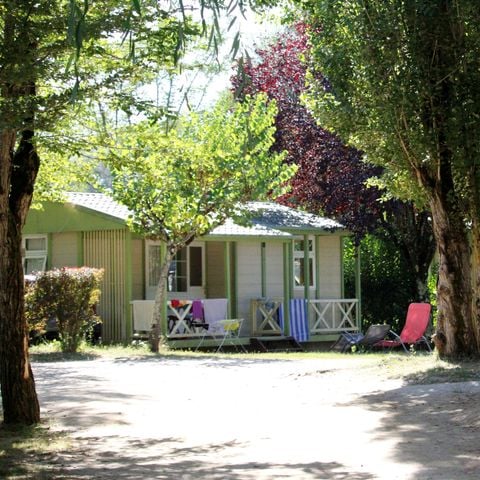 Chalet 6 personen - HOUT met terras