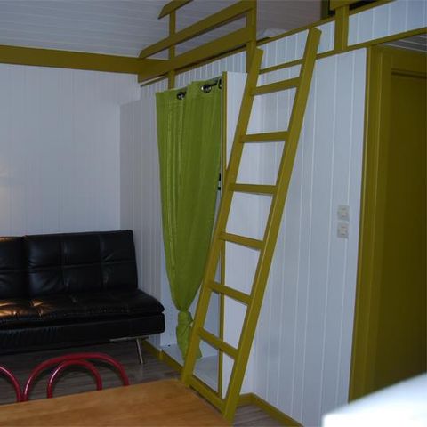 CHALET 5 personnes - Chalet Standard Cabane mezzanine 25m² - 1 chambre + Terrasse couverte - 5/7 pers