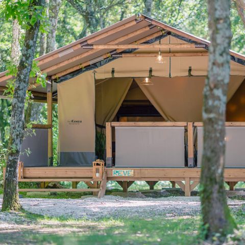 Tente en toile et en bois 5 personnes - Lodge Insolite Pinède 46m² - 2 chambres + Terrasse couverte + Plancha - 5/7 pers