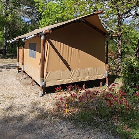 CANVAS AND WOOD TENT 2 people - Lodge Insolite Bivouac (no sanitary facilities, no kitchen) (1bed- 1/2pers) 1/2 pers