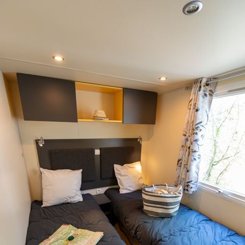 Stacaravan 6 personen - Stacaravan Confort Relax Clim 33m² (3bed-6pers) + Overdekt terras + Airconditioning - Tarief 1 tot 6 pers. 6 pers.