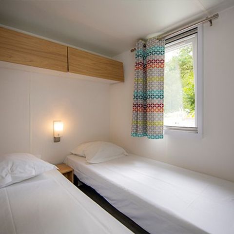 MOBILE HOME 6 people - Comfort XL | 3 Bedrooms | 6 Pers | Raised terrace | Air conditioning