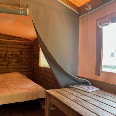 UNUSUAL ACCOMMODATION 5 people - ADVENTURE LODGE 