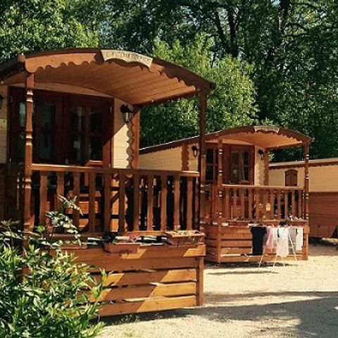 UNUSUAL ACCOMMODATION 4 people - FERREOLE