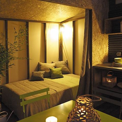 CANVAS AND WOOD TENT 4 people - MAORI