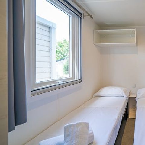 Mobilheim 4 Personen - Mobilheim | Comfort | 2 Zi. | 4 Pers. | Erhöhte Terrasse | Klim.