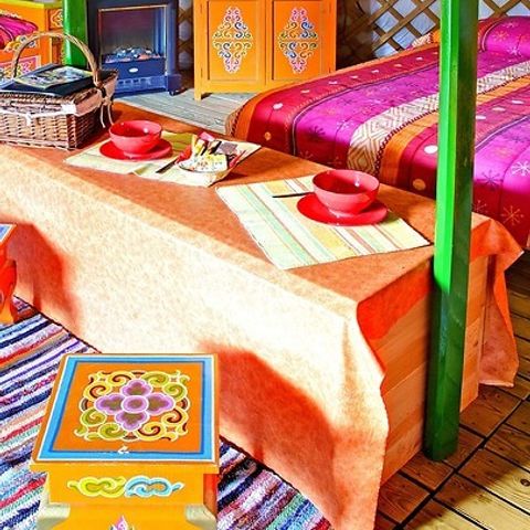 SISTEMAZION ATIPICHE 4 persone - Yurta (senza bagno o doccia)