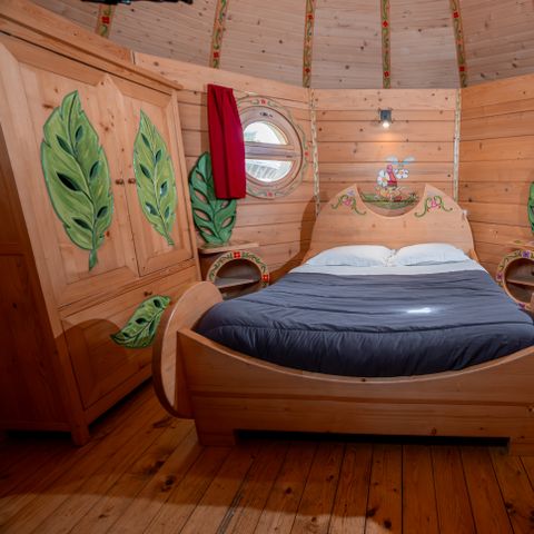 UNUSUAL ACCOMMODATION 6 people - Mushroom House