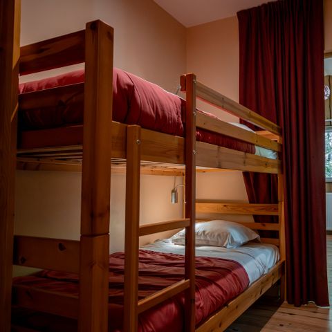 BEDROOM 4 people - Unusual hotel for PRMs