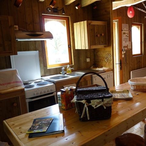 ALOJAMIENTO INUSUAL 10 personas - Castillo entre las ramas