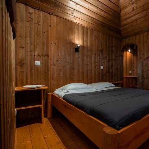 Accommodation 10 persons - Castle in the branches