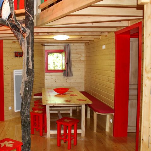 AUßERGEWÖHNLICHE UNTERKUNFT 10 Personen - Herrenhaus in den Zweigen