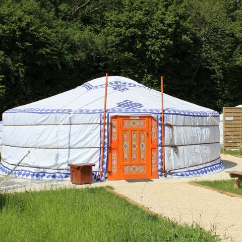 AUßERGEWÖHNLICHE UNTERKUNFT 7 Personen - Jurte (ohne Toilette und Dusche)