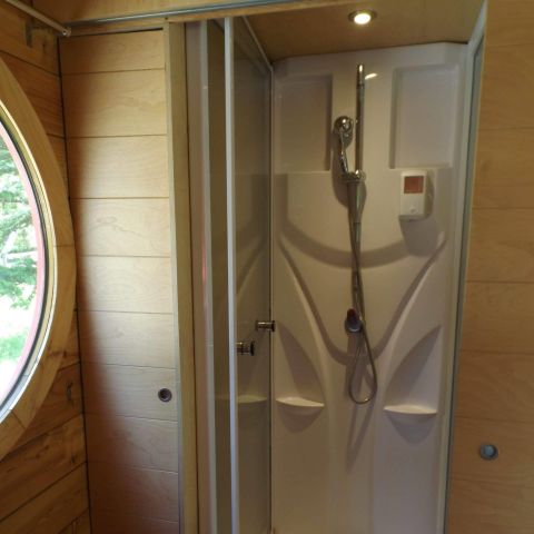 UNIEKE ACCOMMODATIE 2 personen - Vierkant van sterren