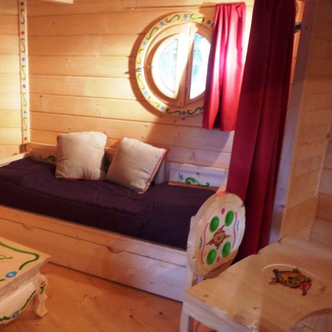 UNUSUAL ACCOMMODATION 6 people - Snail House