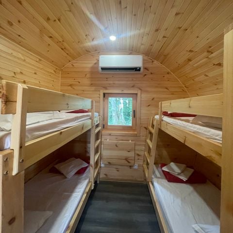 HÉBERGEMENT INSOLITE 8 personnes - Krapahutte 