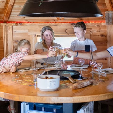 Camping DéfiPlanet' - Camping Vienne - Image N°4