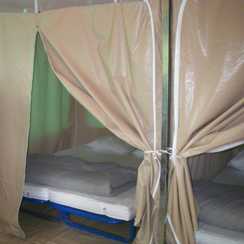 Bungalowzelt 5 Personen - ECO (OHNE SANITÄRANLAGEN)