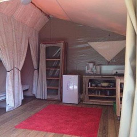 CANVAS AND WOOD TENT 4 people - CANADA without sanitary facilities