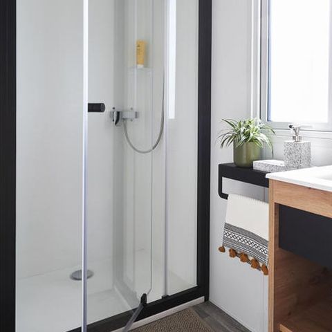 Mobilheim 6 Personen - Komfort 3 Premium (Nebengebäude des Campingplatzes Les Floralies)