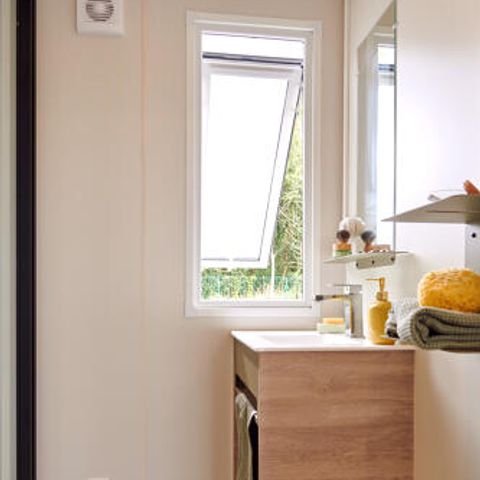 MOBILHOME 4 personas - Prestige Aire acondicionado con SPA, 2 dormitorios, 2 cuartos de ducha, 2 WC (año 2025)