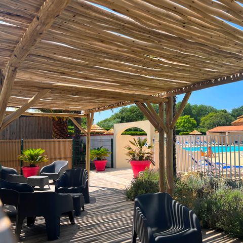 BUNGALOW 4 personnes - Prestige Climatisé avec SPA, 2 Ch, 2 salles d'eau, 2 WC (année 2025)