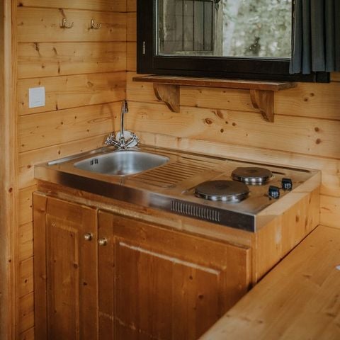 UNUSUAL ACCOMMODATION 4 people - Jacuzzi