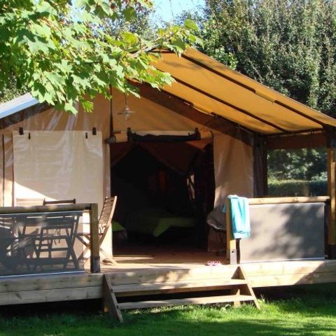 Wohnzelt auz holz 4 personen - VICTORIA (ohne Sanitäranlagen)