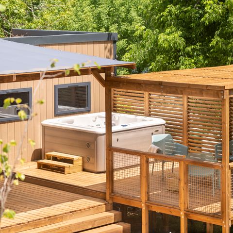Mobilhome 6 personas - EXCLUSIVO Jacuzzi de 3 dormitorios con suite principal