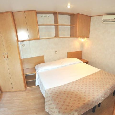 BUNGALOW 2 personnes - CHAMBRE