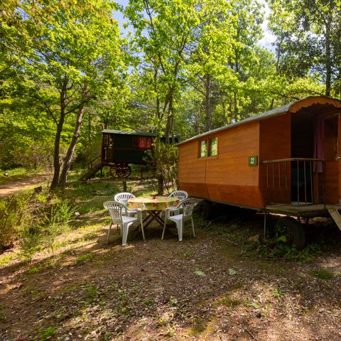 AUßERGEWÖHNLICHE UNTERKUNFT 4 Personen - Roulotte 4p ohne sanitäre Einrichtungen