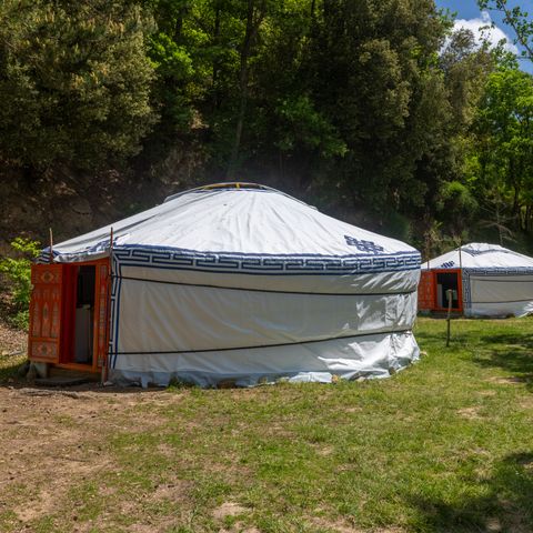 UNUSUAL ACCOMMODATION 2 people - Yourte 2/4 p without sanitary facilities