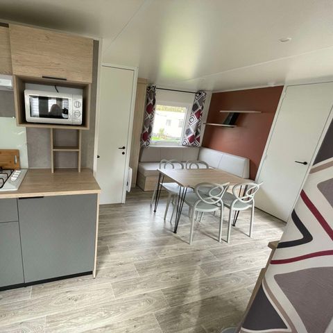 Stacaravan 4 personen - Stacaravan - PRIVILEGE - 2 slaapkamers - TV - met terras