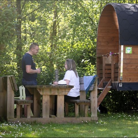 Tiny House 2 personen - Tonneau ou Roulotte - INSOLITE NATURE - 1 slaapkamer - geen badkamer, geen TV