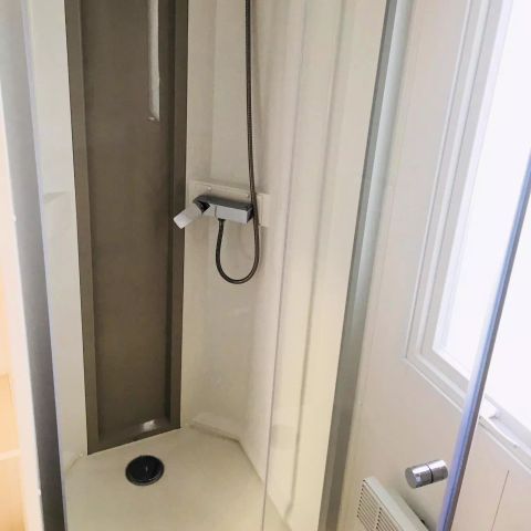 BUNGALOW 6 personnes - Mobil-home Confort 4 Pièces 6 Personnes + TV