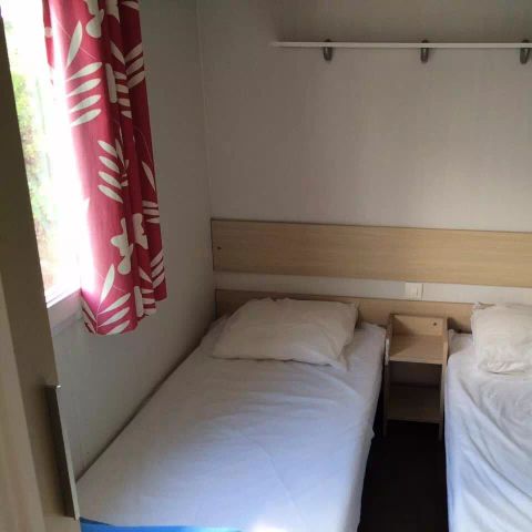 BUNGALOW 4 personnes - Mobil-home 3 Pièces 4 Personnes + TV